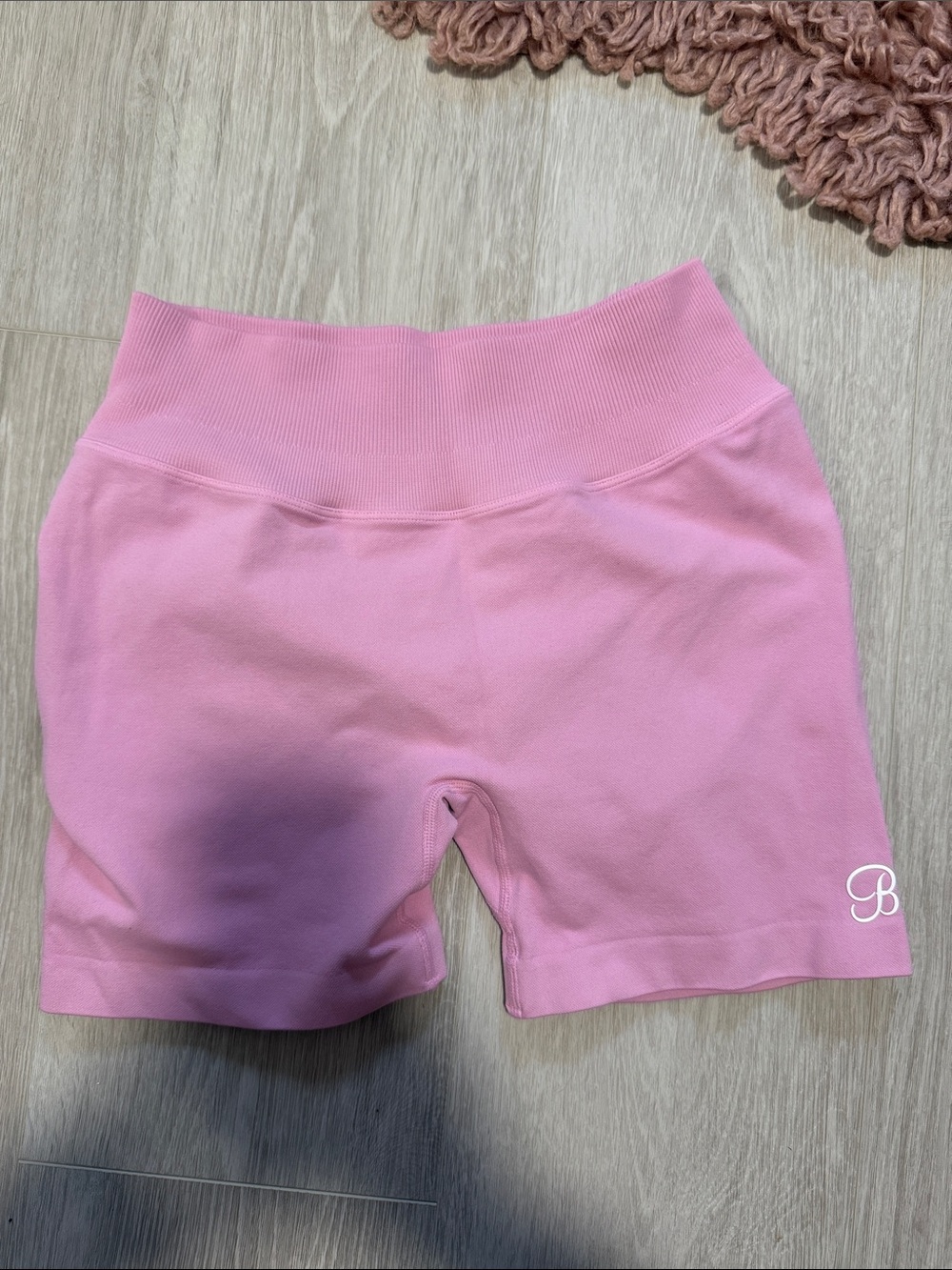 New Bombshell Sportswear Pink High-Waist Scrunch bum Shorts with Logo - Medium
